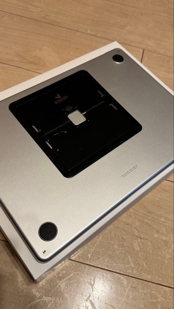 MacBook本体 Apple MacBook Air M2 (2022) 16GB