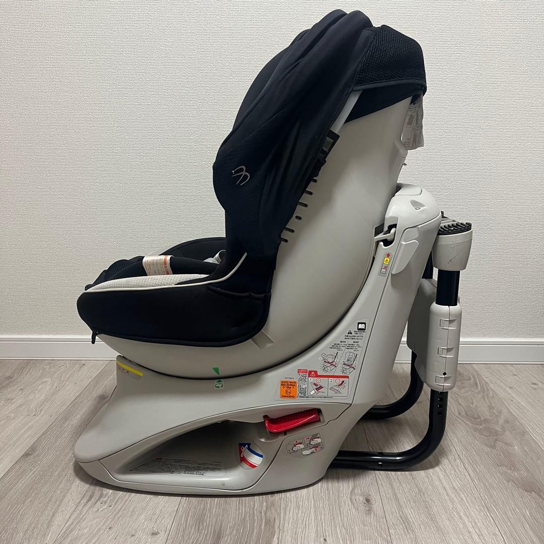 エールベベ360度回転クルットＮＴプレミアム クルット片手で回転 新生児～