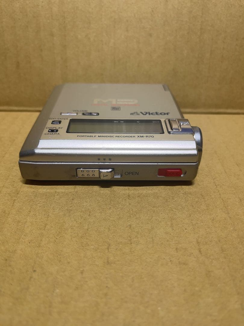 Victor XM-R70-S ポータブルMDレコーダー ビクター 希少