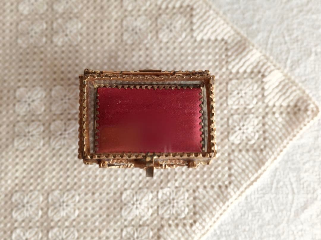 * vintage Jewelry box ✵ * 硝子の ジュエリーボックス