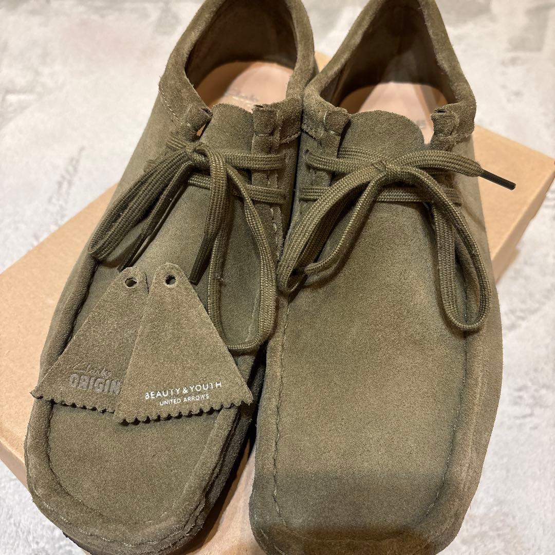 クラークスワラビー　カーキ（olive）UA BEAUTY & YOUTH別注品