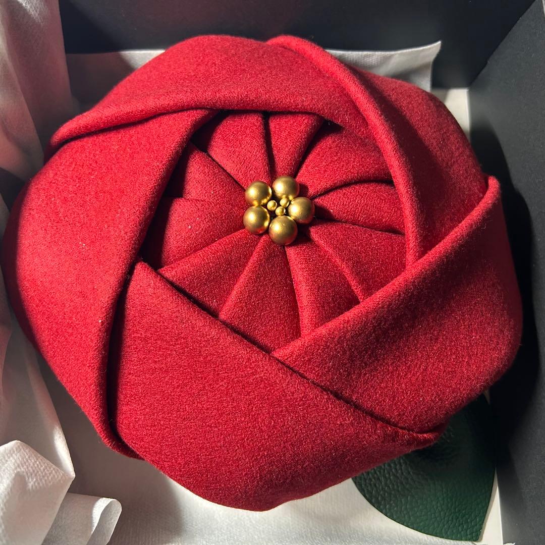 あそ美や　椿のミニベレー帽