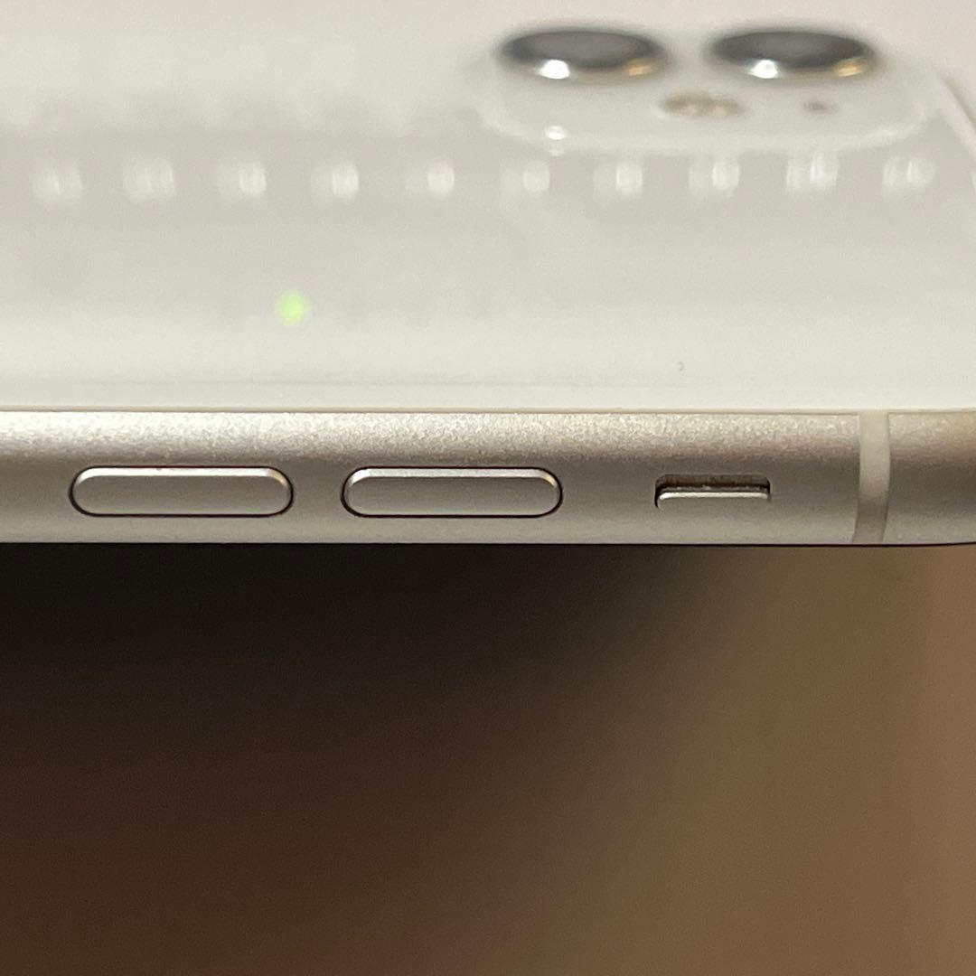 Apple iPhone11 64GB ホワイトSIMフリー