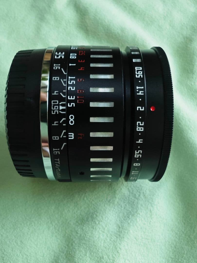 TTArtisan 35mm F0.95 レンズ　FUJI xマウント
