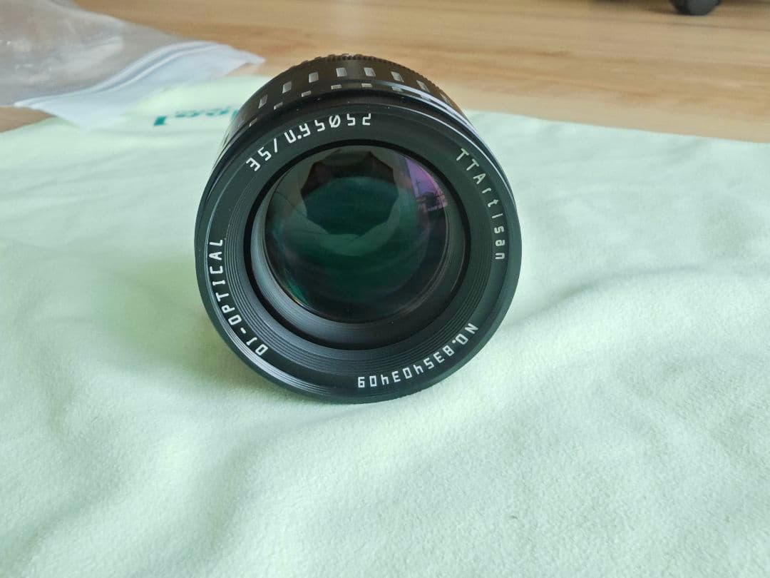 TTArtisan 35mm F0.95 レンズ　FUJI xマウント