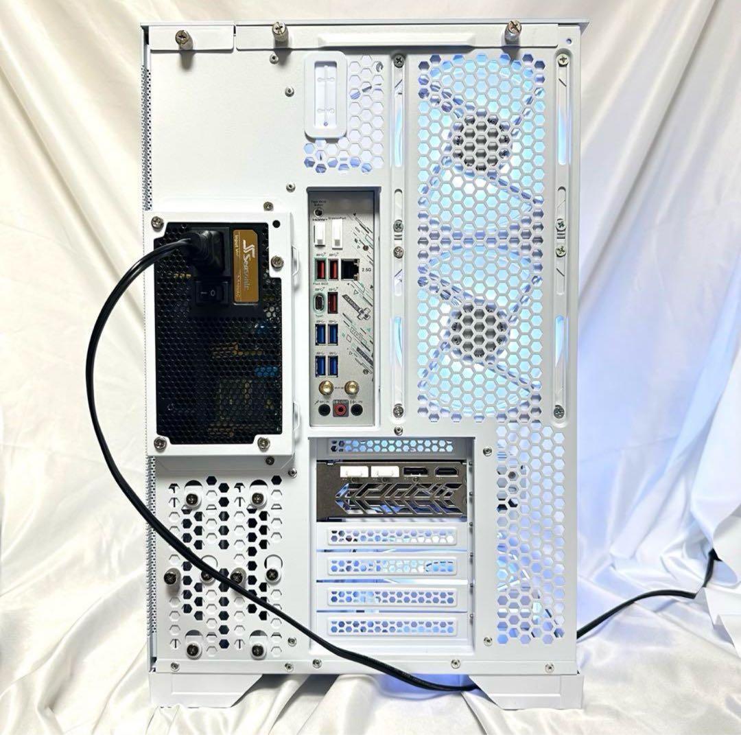 【新品】　ゲーミングPC RYZEN7 7800X3D RX7900XT 2TB