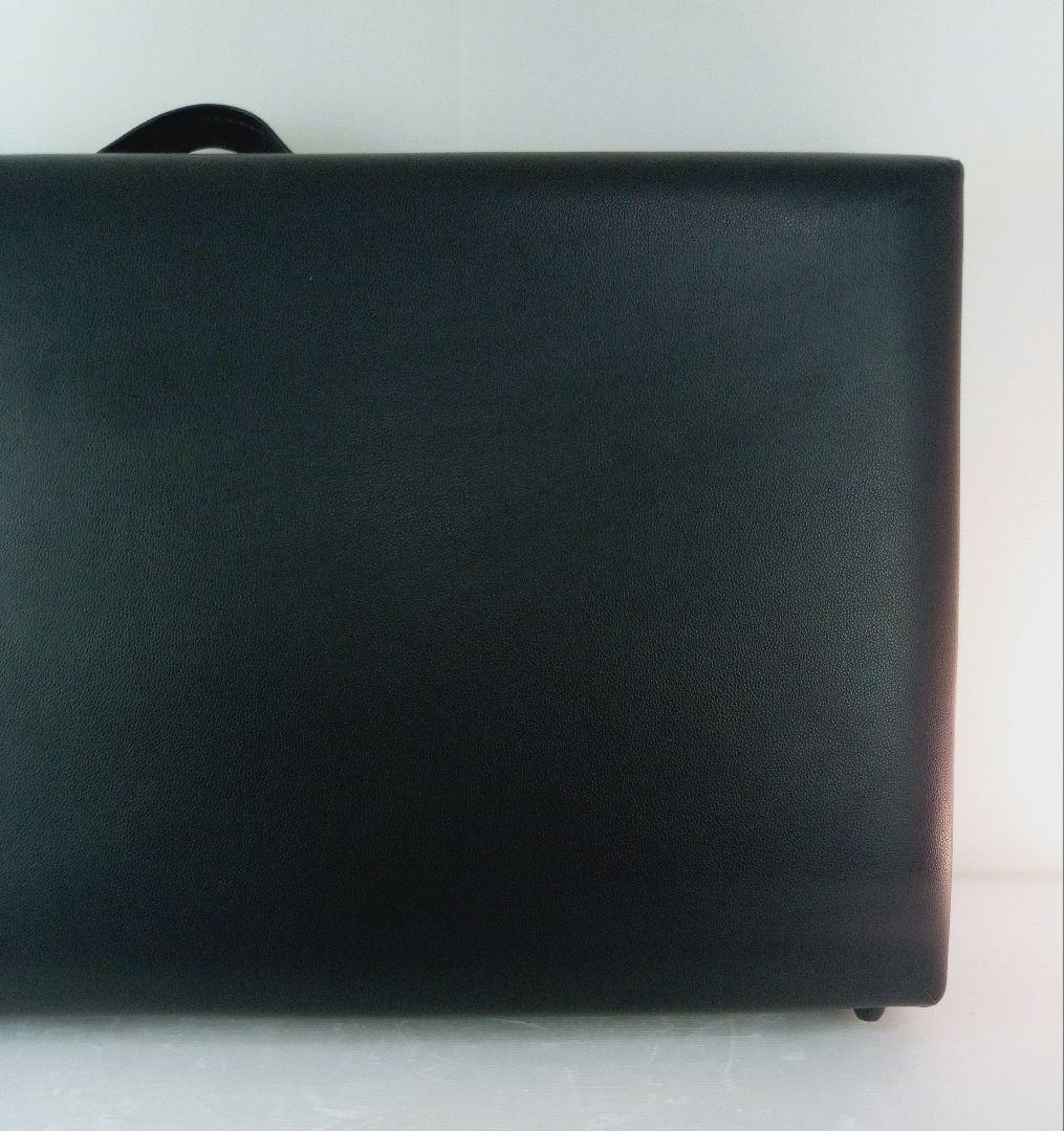 【訳あり】BTM マッサージベッド 有孔 折りたたみ サロン 施術　*AG3