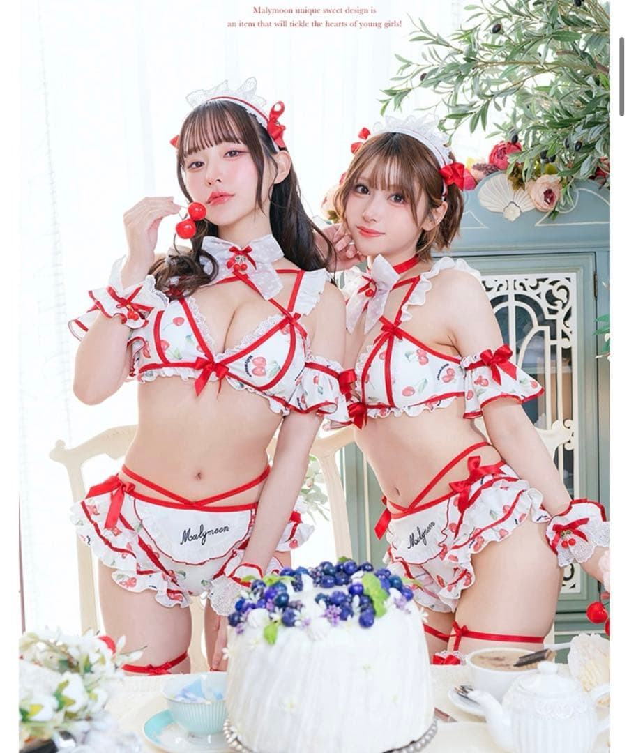 【完売品】ホイップチェリーデザートビキニ マリームーン 水着