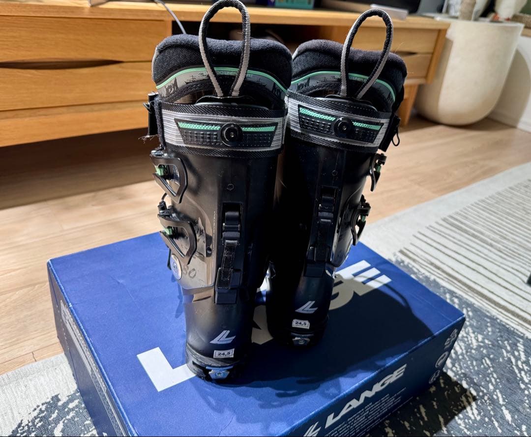 LANGE スキーブーツ　XT3 80W LV 大人用 ユニ　24.5