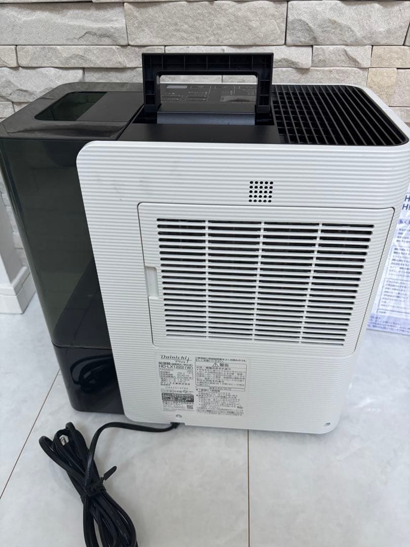 【極美品】　Dainichi 加湿器 ホワイト/ブラック HD-LX1222