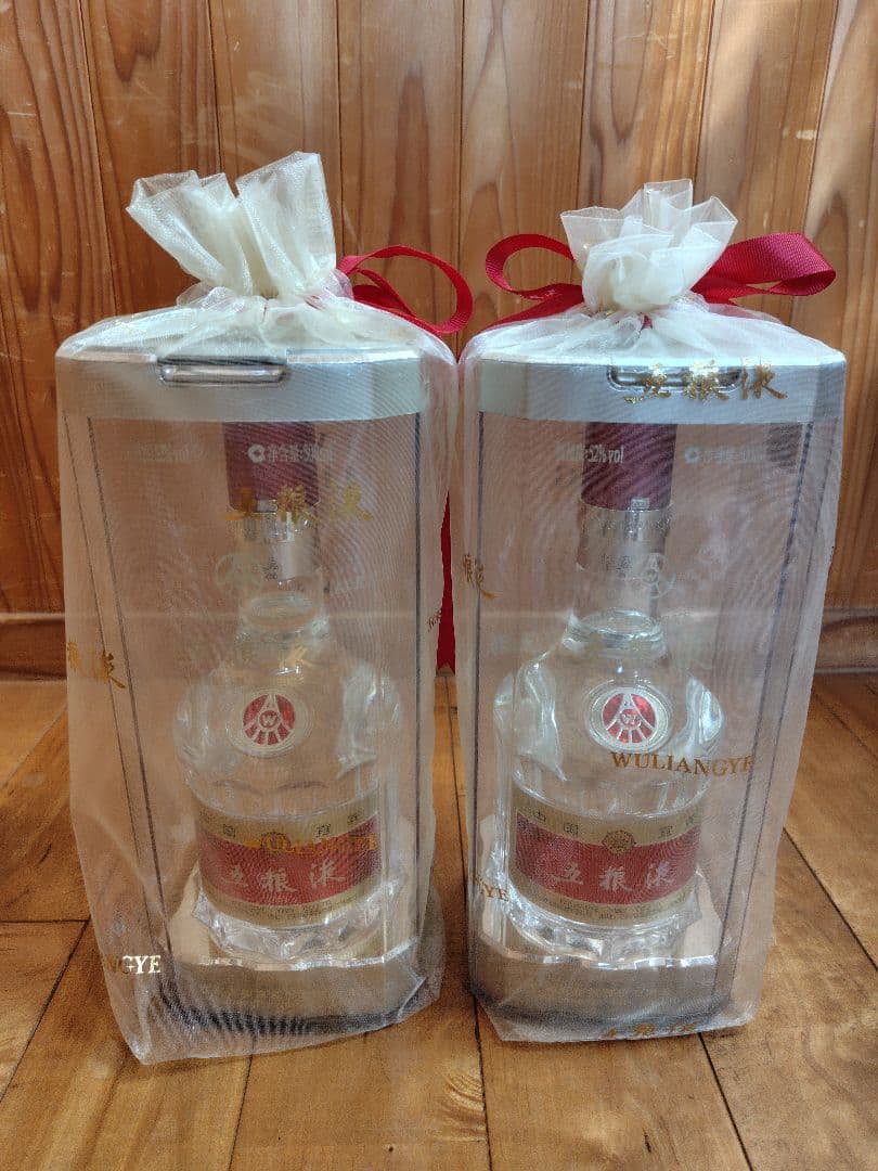 五粮液 WU TANG YE 500ml 52% vol