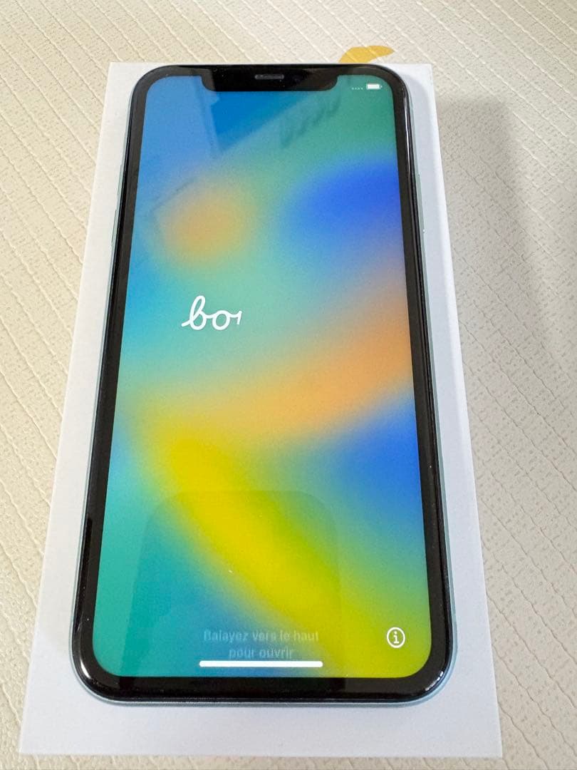 【美品】Apple iPhone 11 128GB ミントグリーン 本体