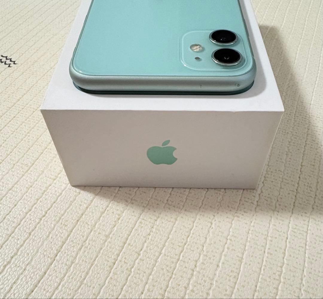 【美品】Apple iPhone 11 128GB ミントグリーン 本体