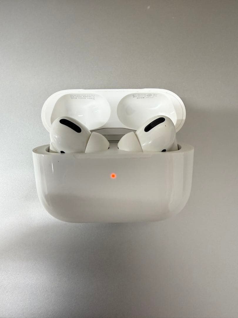 Apple AirPods Pro 第一世代