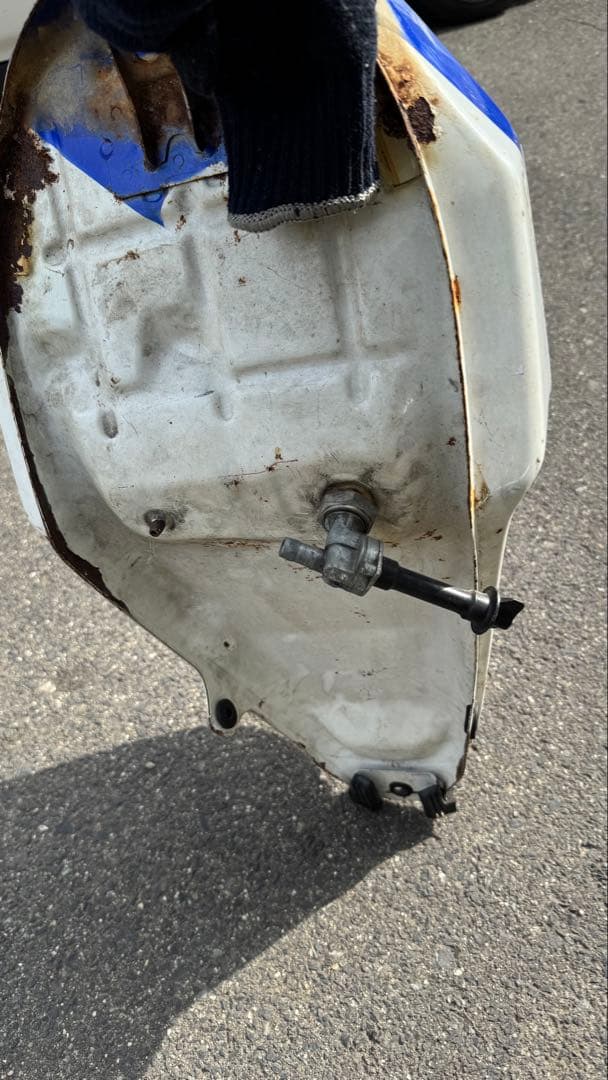 NSR250R MC18 タンク