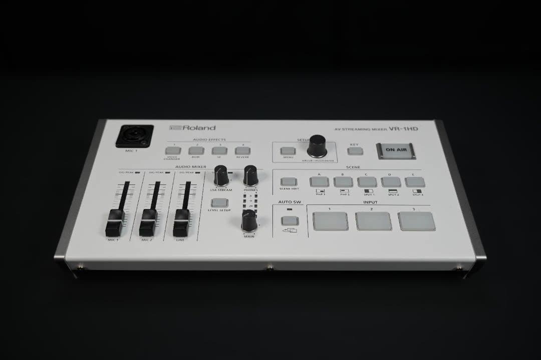 Roland VR-1HD HDMIスイッチャー 本体