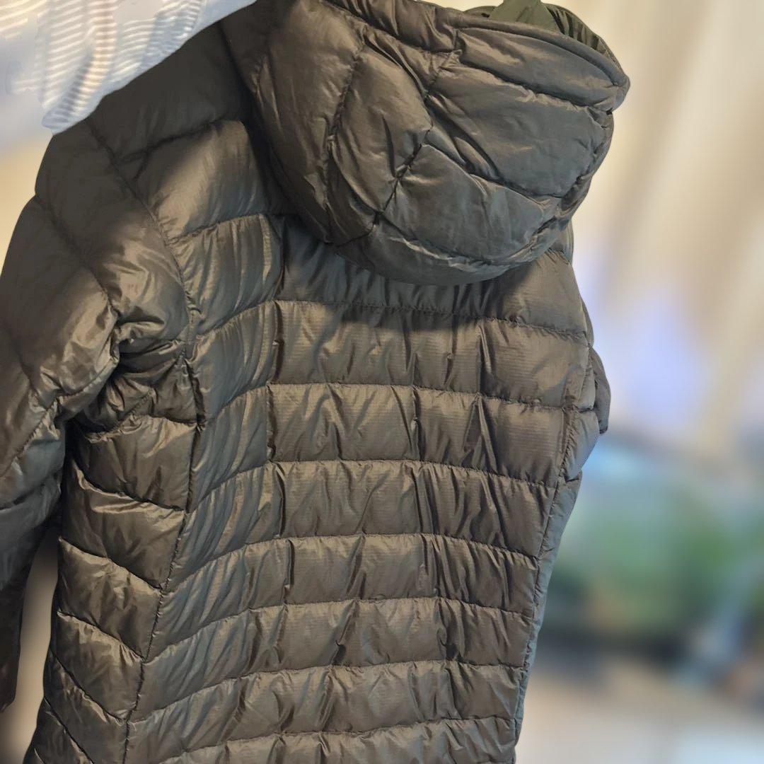 mont-bell フード付きダウンジャケット オリーブグリーン