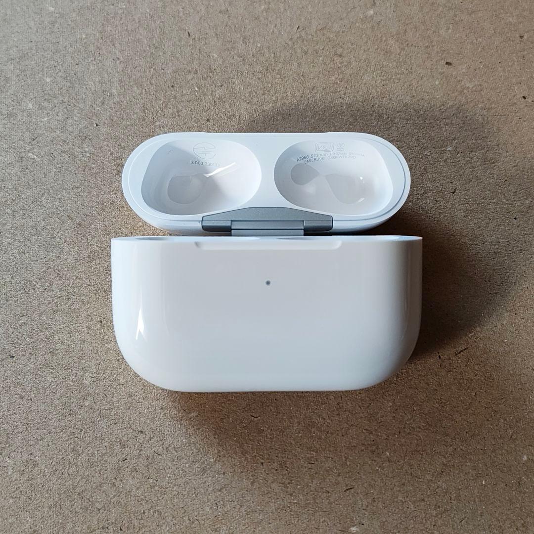 AirPods Pro 第2世代 MagSafe充電ケース（USB-C）付き