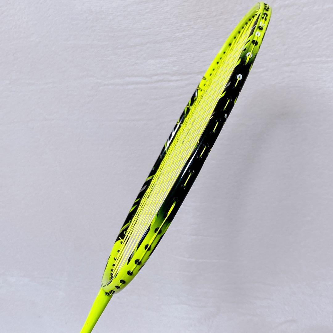 美品　YONEX　NANORAY Z-SPEED ナノレイZスピード