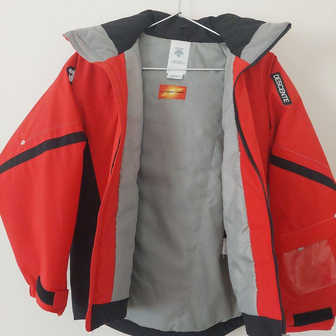 DESCENTE　スキーウェアセット　１４０cm
