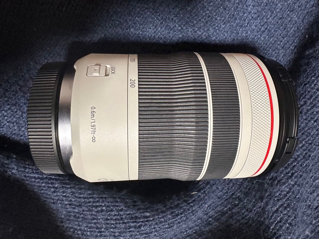 Canon RF70-200mm F4L IS USM レンズフード、袋付き