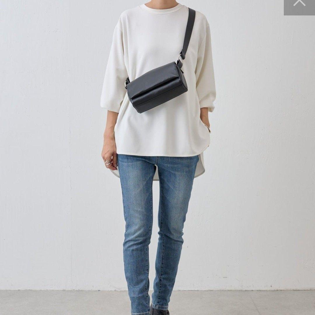 ビアズリー BEARDSLEY Tブラウス　ホワイト