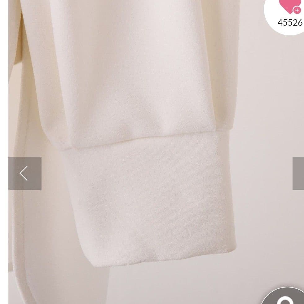 ビアズリー BEARDSLEY Tブラウス　ホワイト