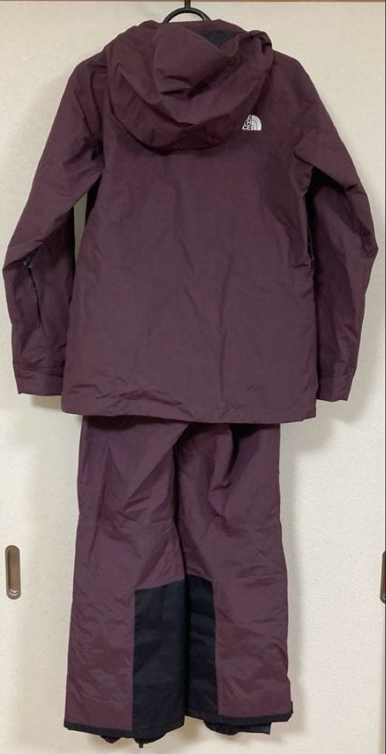 ノースフェイス THE NORTH FACE スノーボードウェア 上下セット