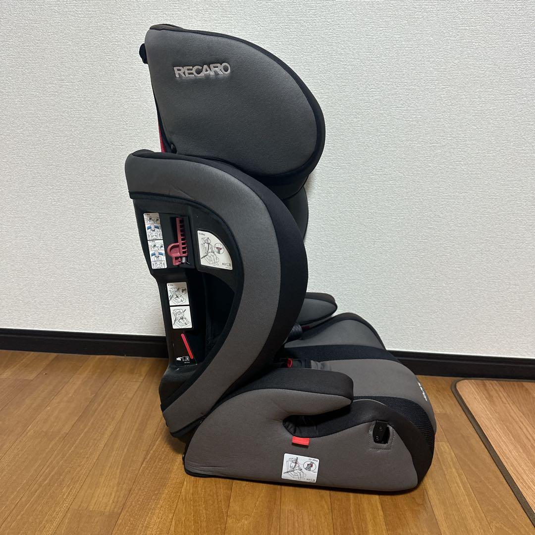 RECARO スタートJ1 Grau Black ジュニアシート