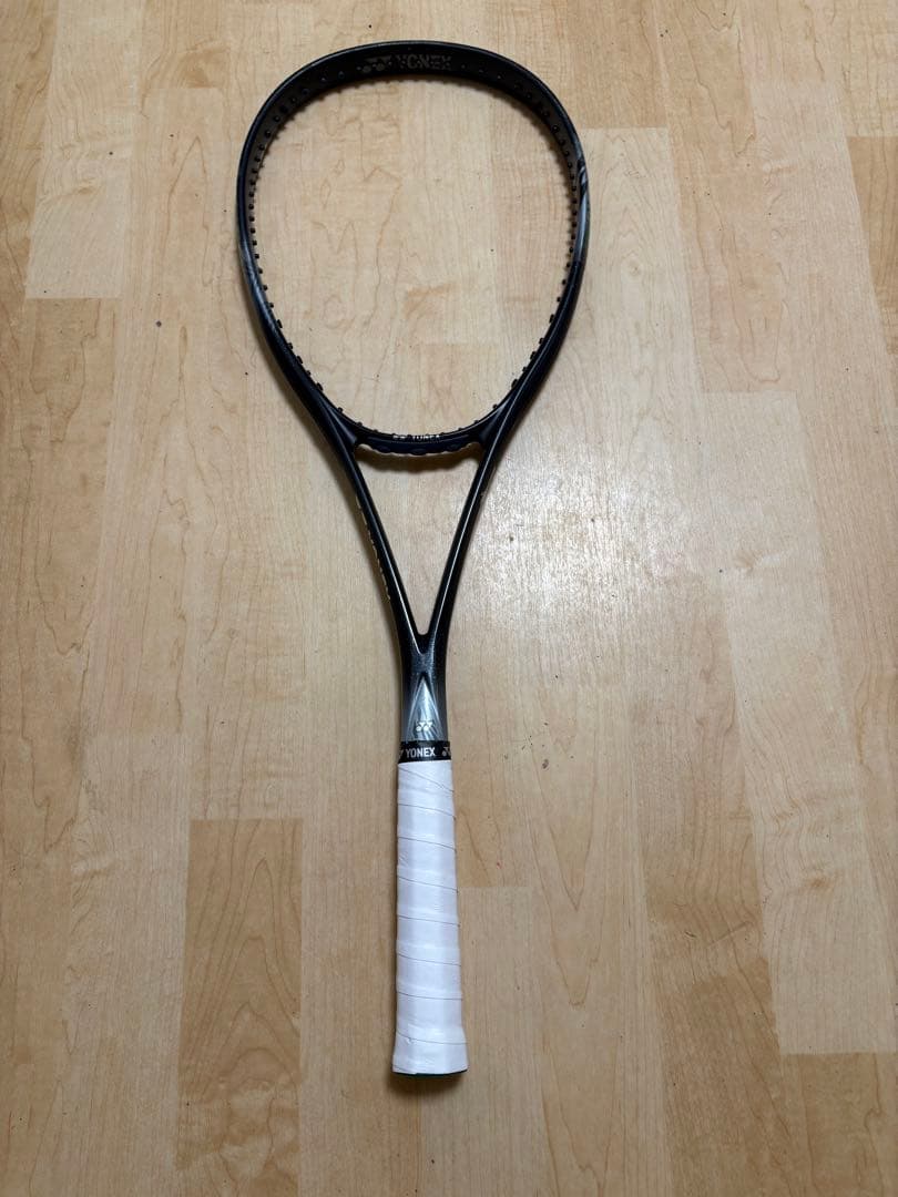 「最終値下げ」YONEX ボルトレイジ 8V UL2 「極美品」