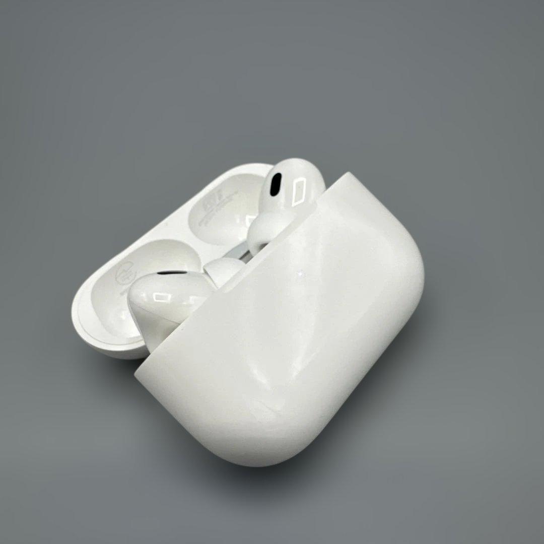 【美品・付属品完備】AirPods Pro 第二世代lightning