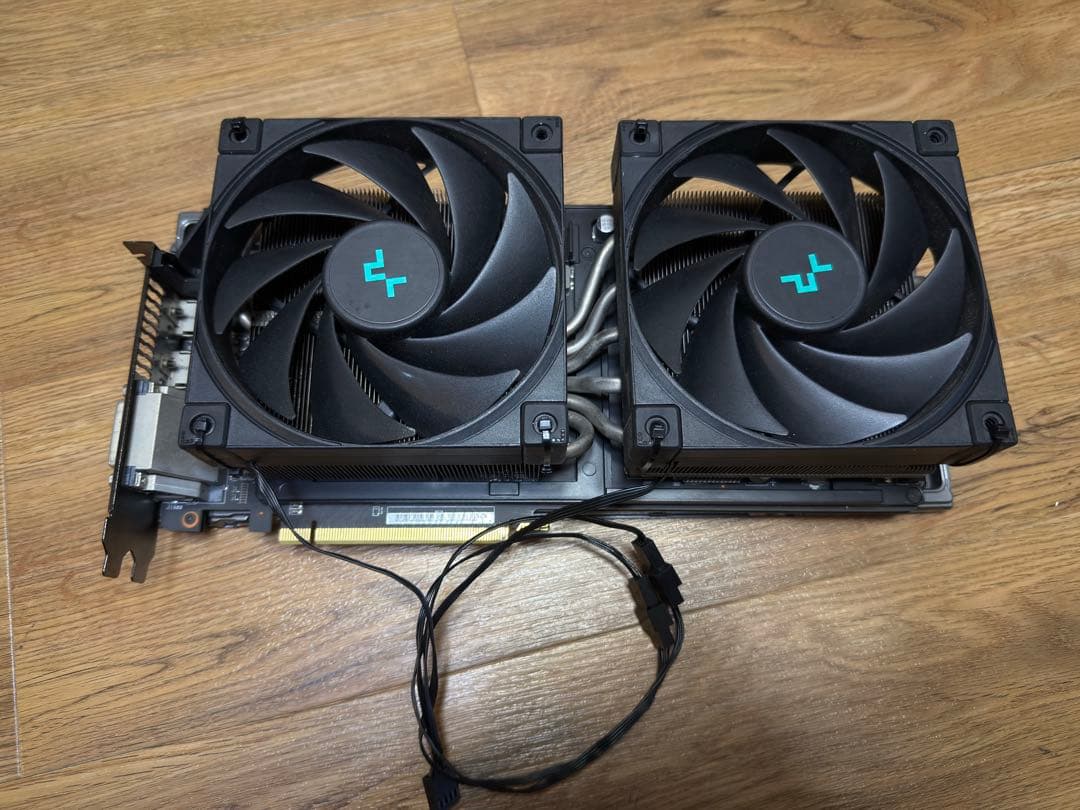 ASUS ROG STRIX RX Vega 64 ファン改造品