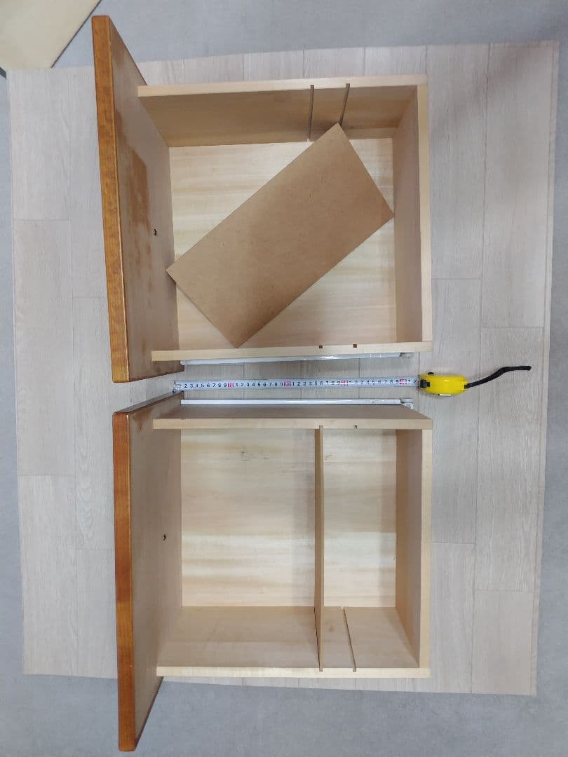 ブラウン木製チェスト 4引き出し