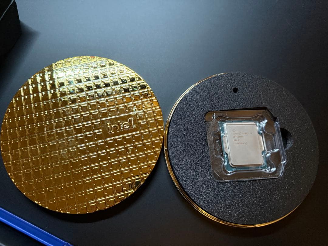 【中古】Intel Core i9 12900K 箱付き