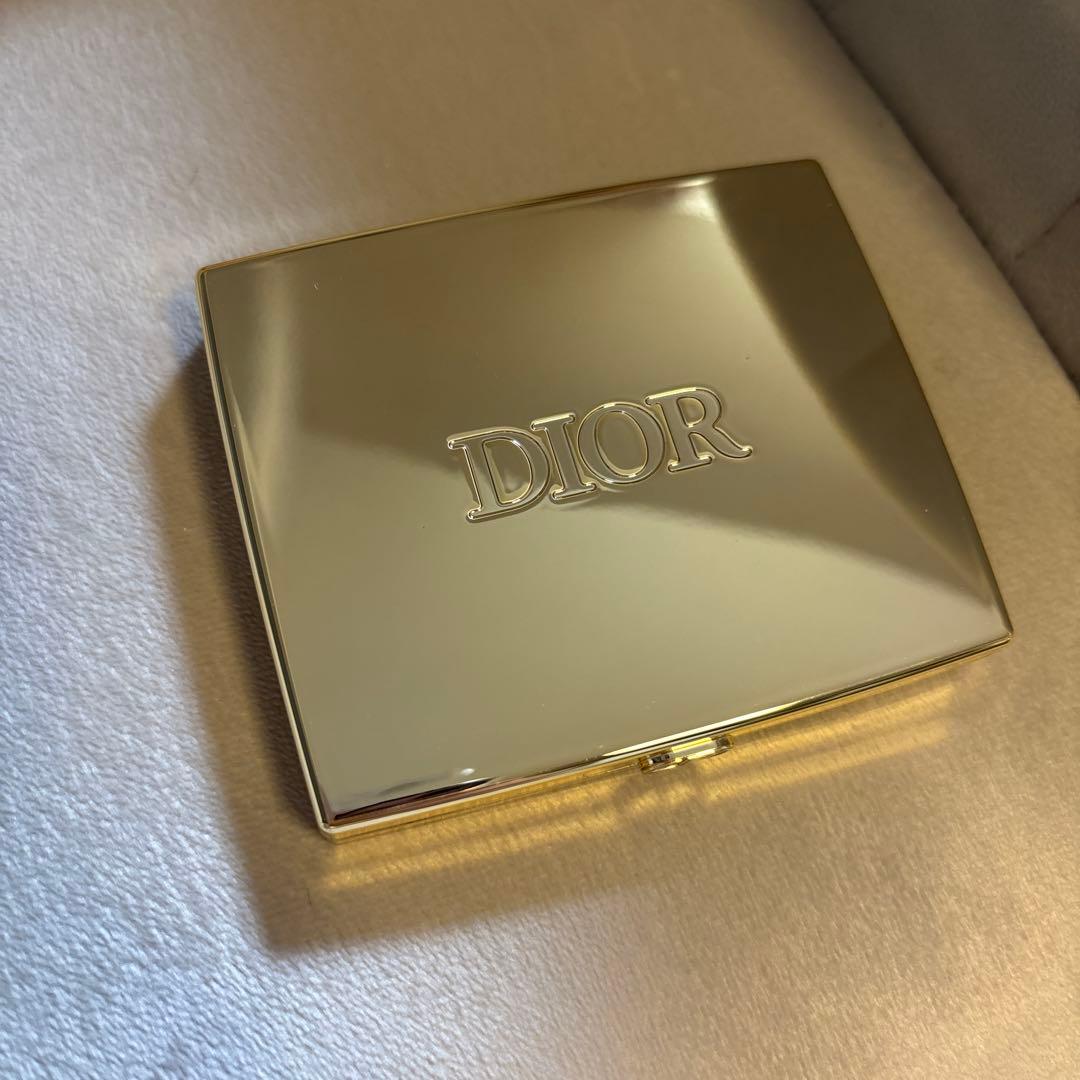 ディオールショウサンククルール 912 プラムパレード2025 ホリデー限定品