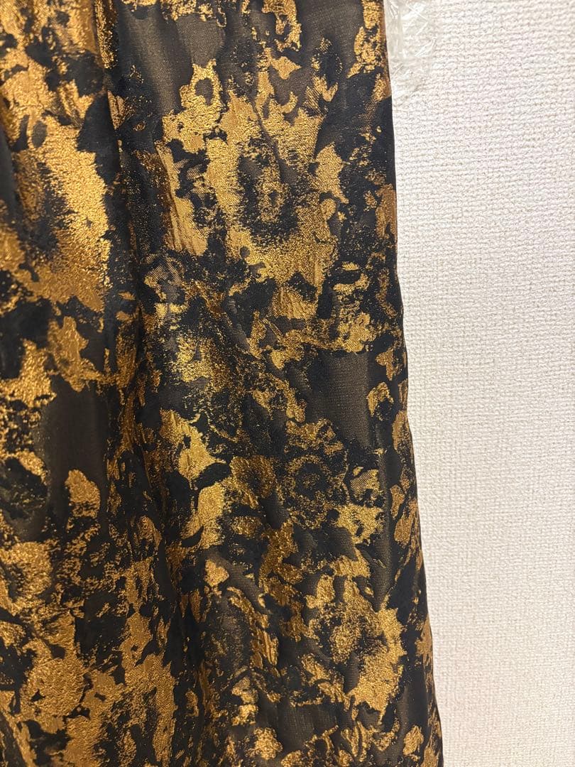 バブルスリーブジャガードドレス