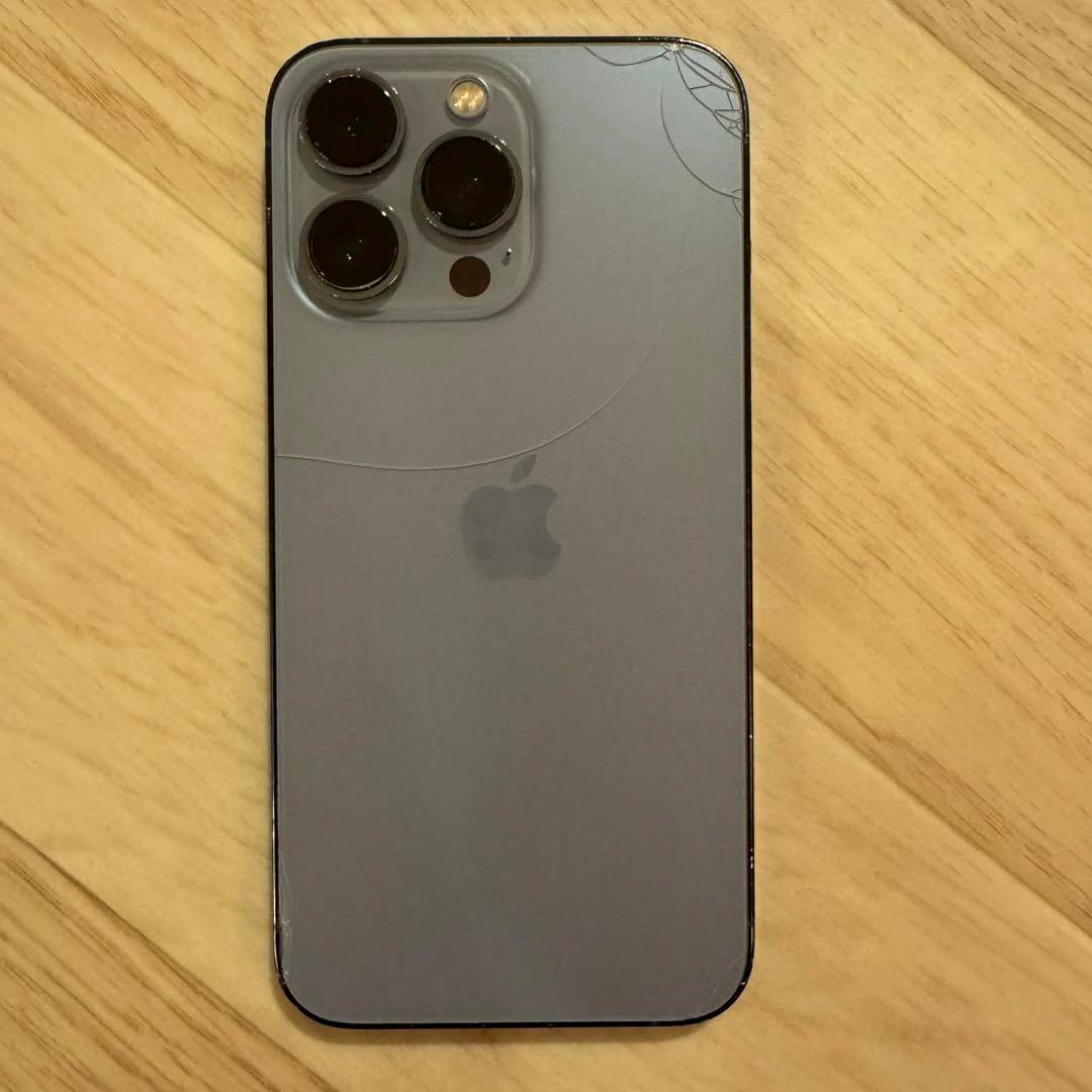 iPhone 13 pro 128GB シエラブルー 背面ワレ バッテリー76%