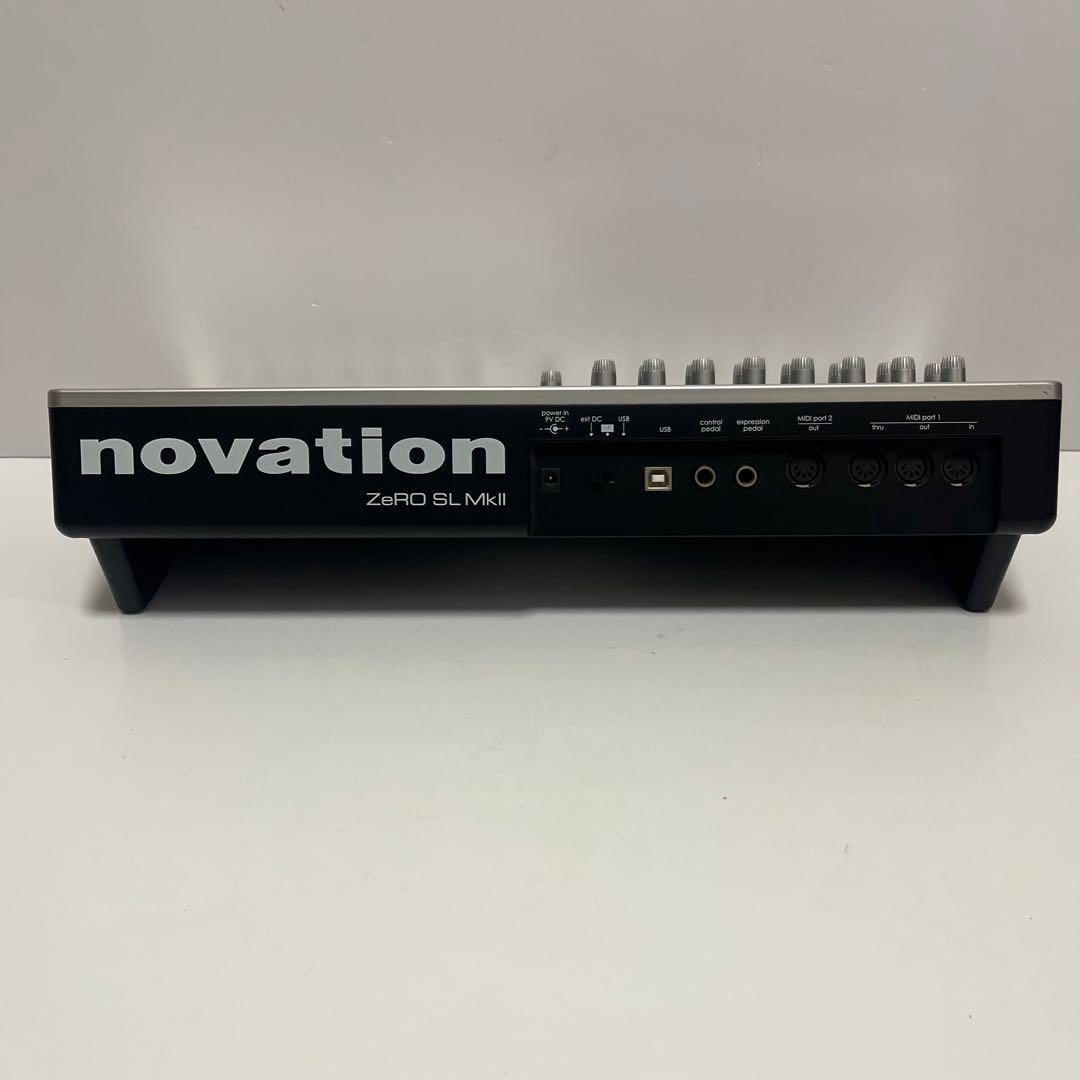 novation ZeRO SL Mk II MIDIコントローラー