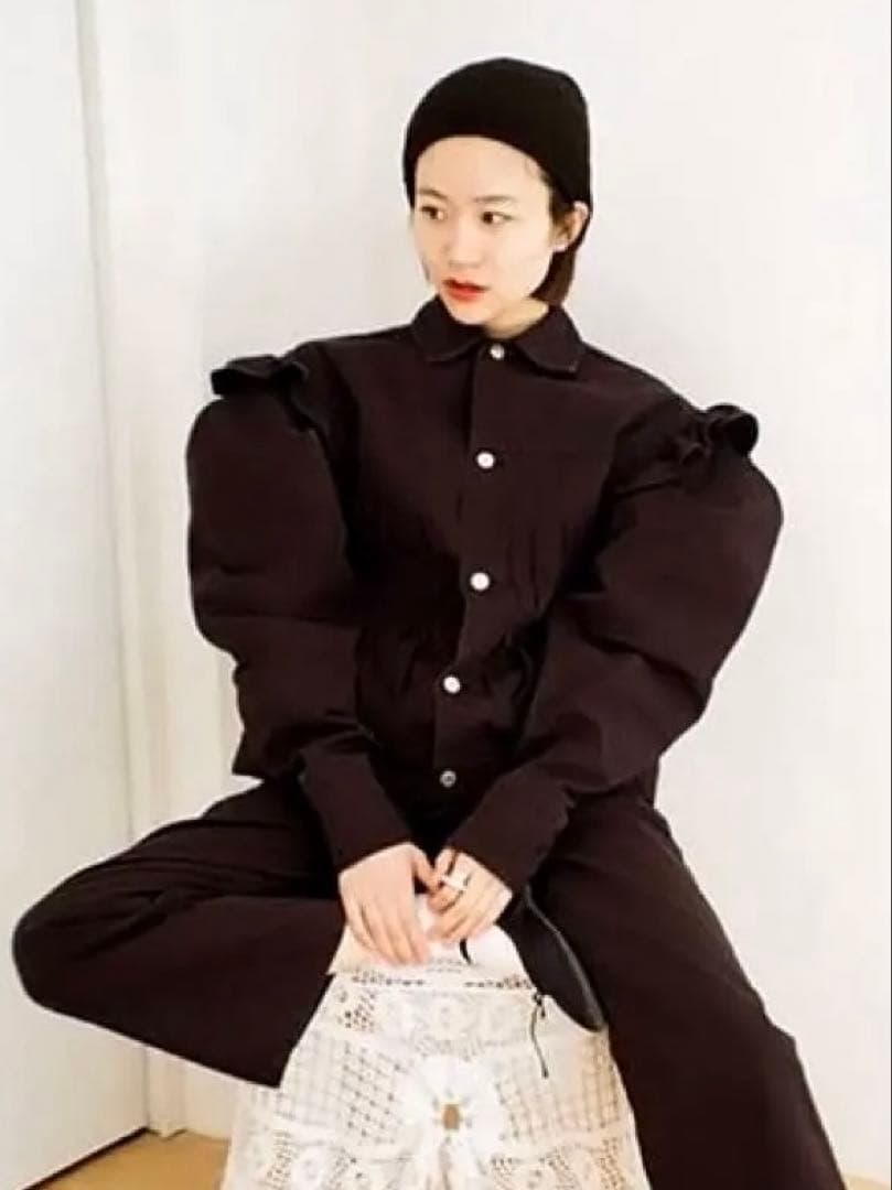 HOLIDAY タグ付き　フリル付きデニムジャケット