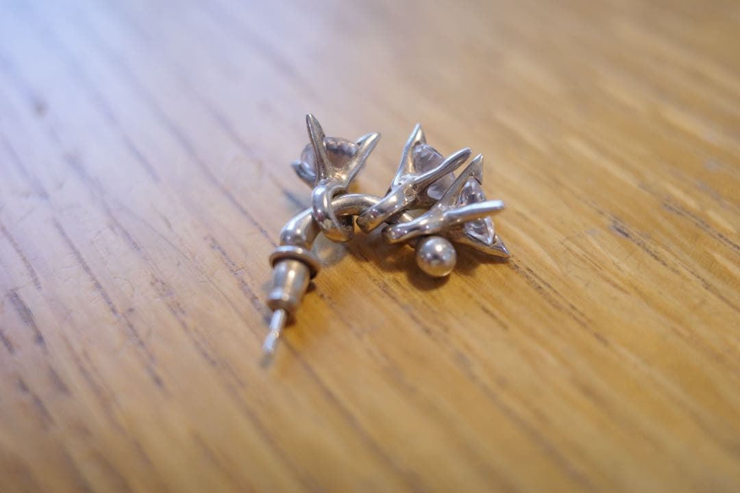 e.m. ピアス　イーエム