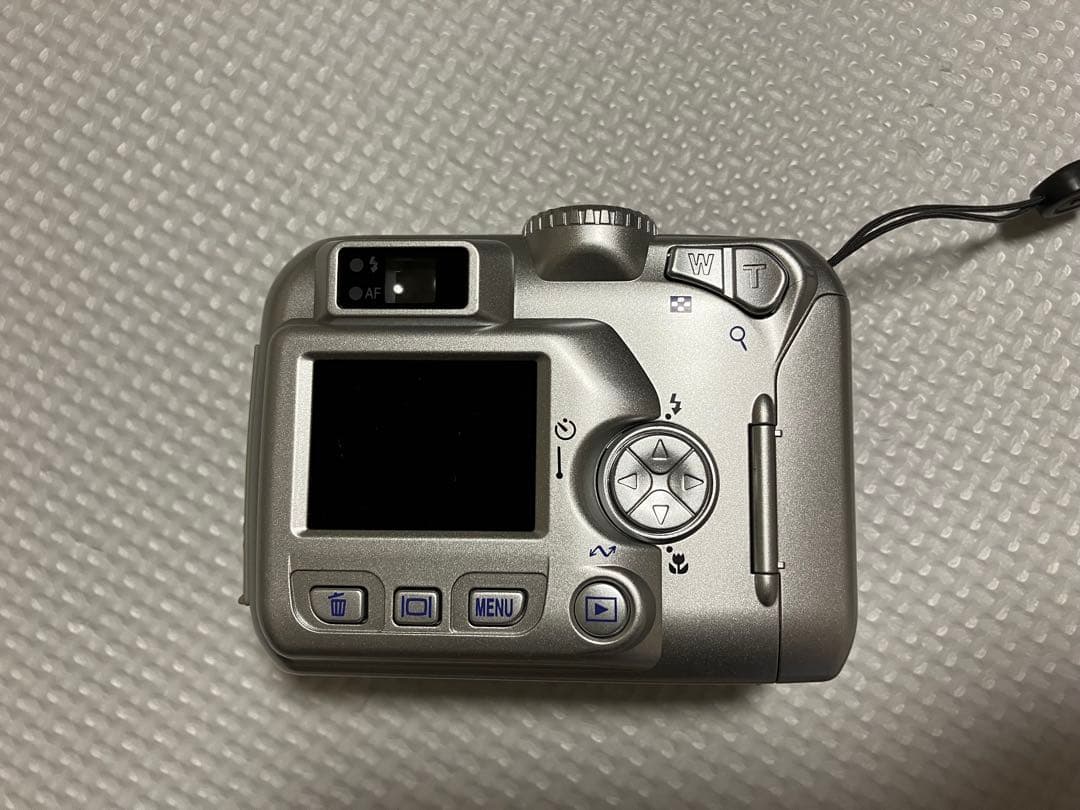 Nikon COOLPIX 3100 デジタルカメラ