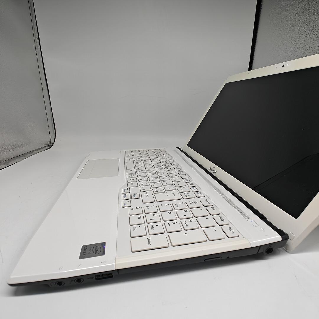 【富士通】AH53 高性能i7 SSD256GB 16GB ホワイト ノートPC
