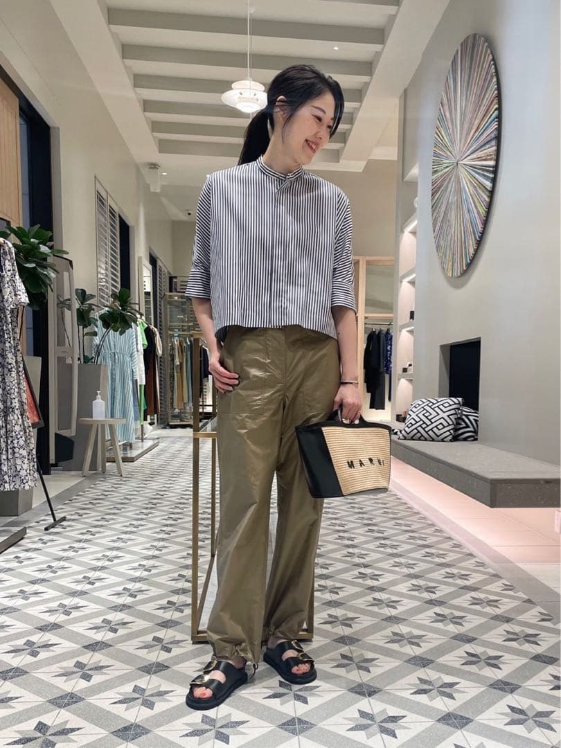 トゥモローランドバッカBACCA シャイニングタイプライターカーゴパンツ34