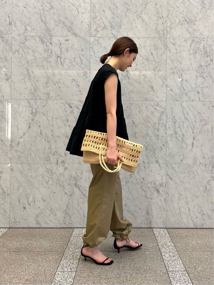 トゥモローランドバッカBACCA シャイニングタイプライターカーゴパンツ34