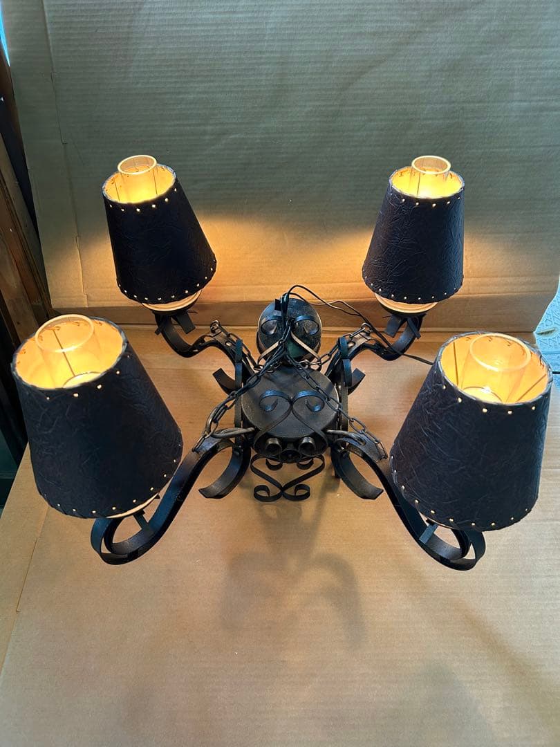 昭和レトロ　大正ロマン　アンティーク　塗装リペア品　動作確認　4灯照明　中古品