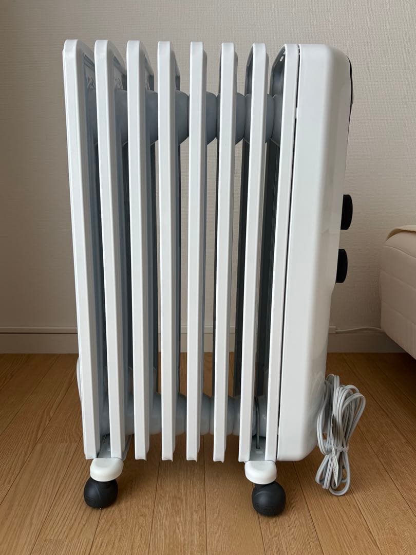 デロンギ アミカルド オイルヒーター RHJ35M0812-DG