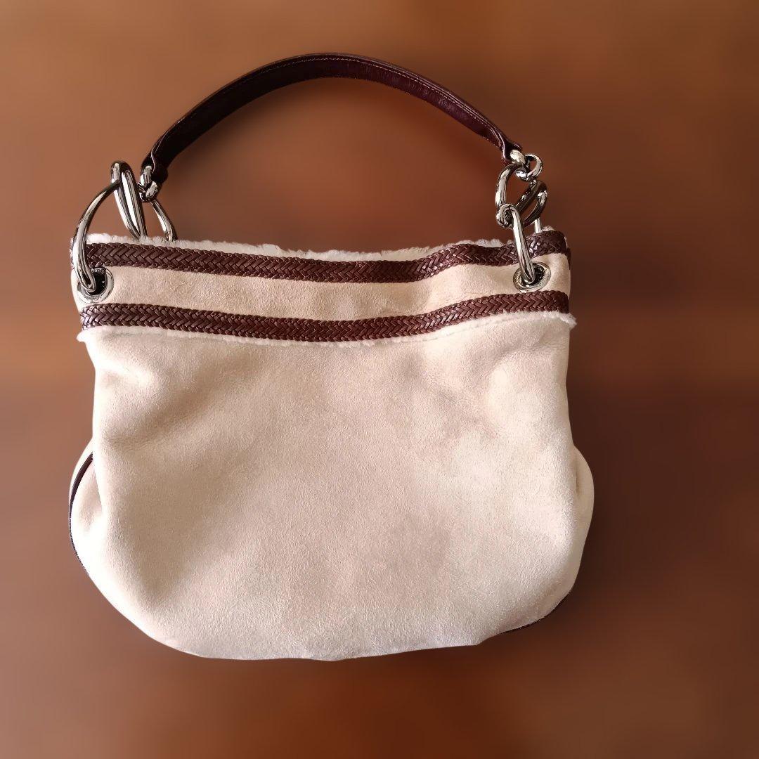 LOEWE　素敵なムートンのオシャレバック　メタルロゴ　2/8まで