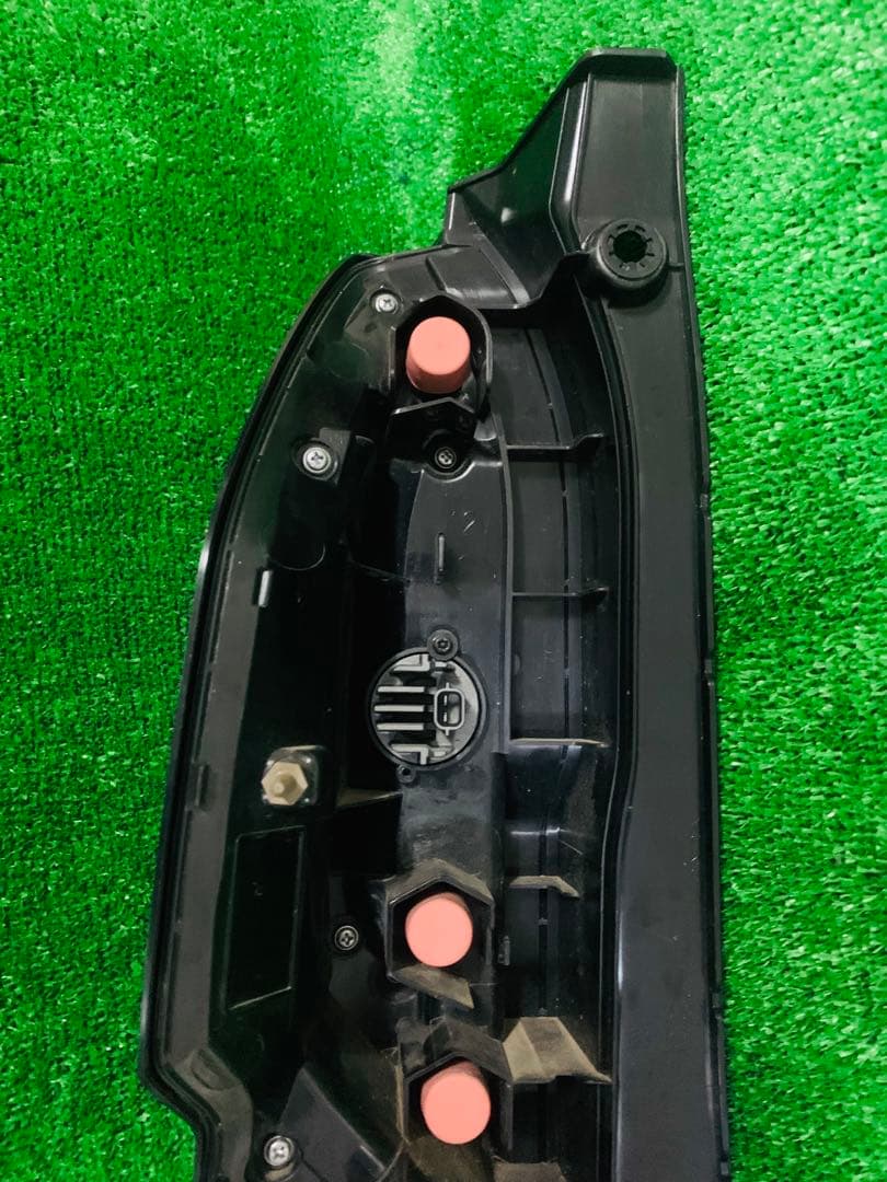 ホンダ N-BOX テールランプ 右 JF3 JF4