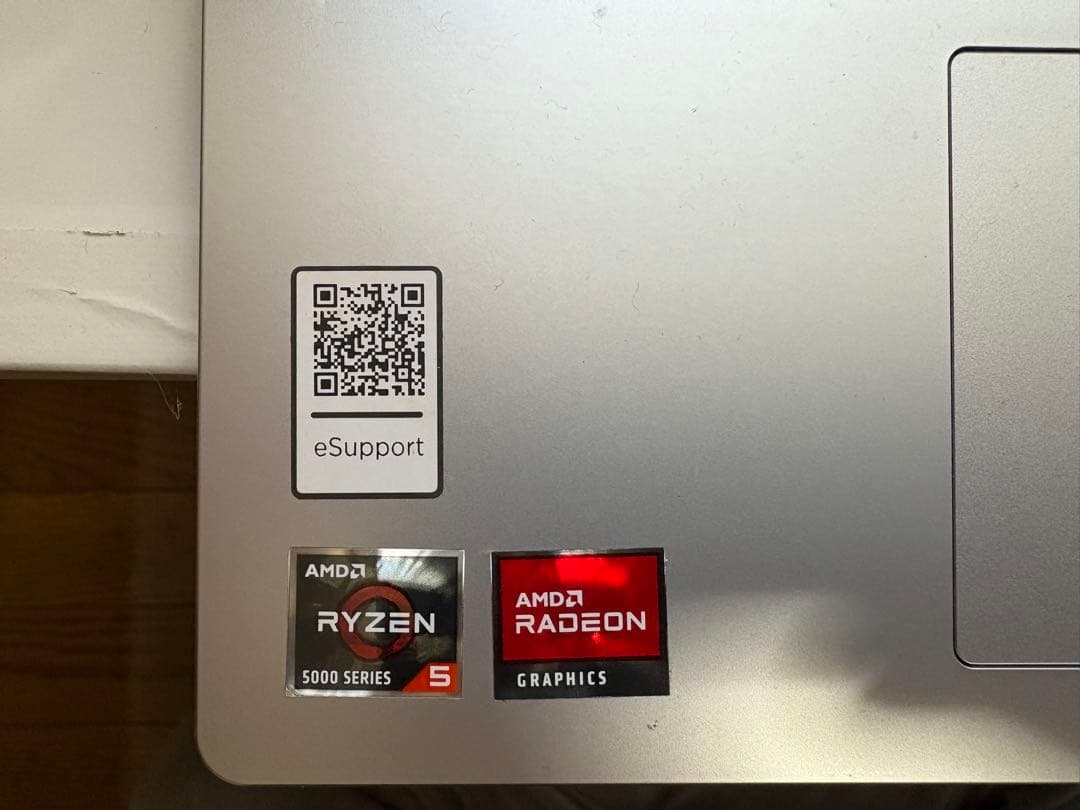 Lenovo製ノートPC