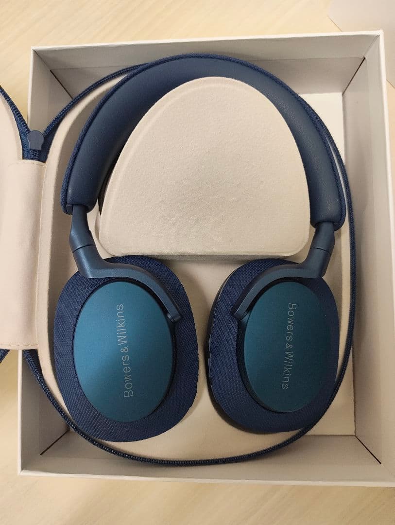 美品　Bowers & Wilkins px7s2e ワイヤレスヘッドホン